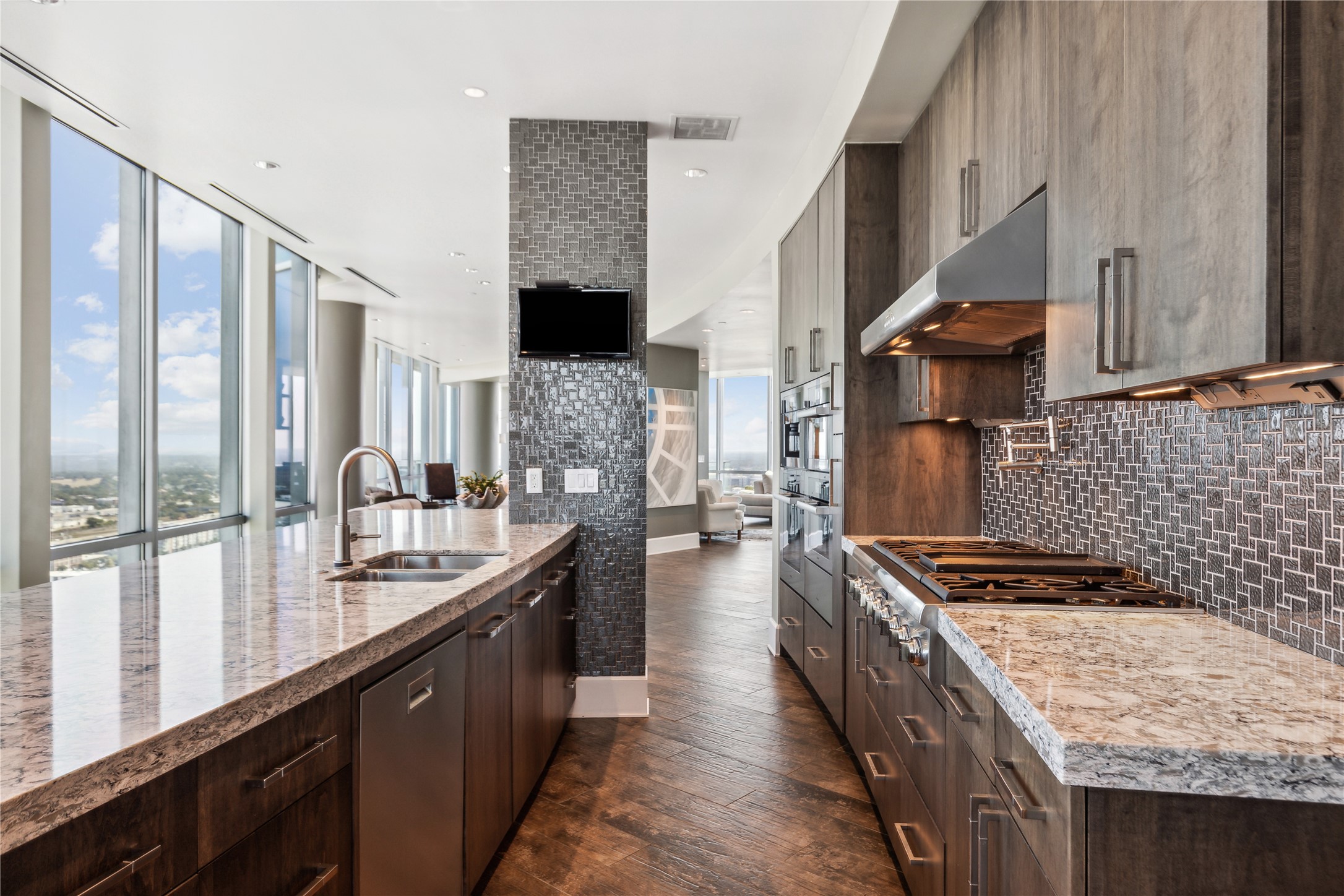 Luxury Living in the Omni Residences