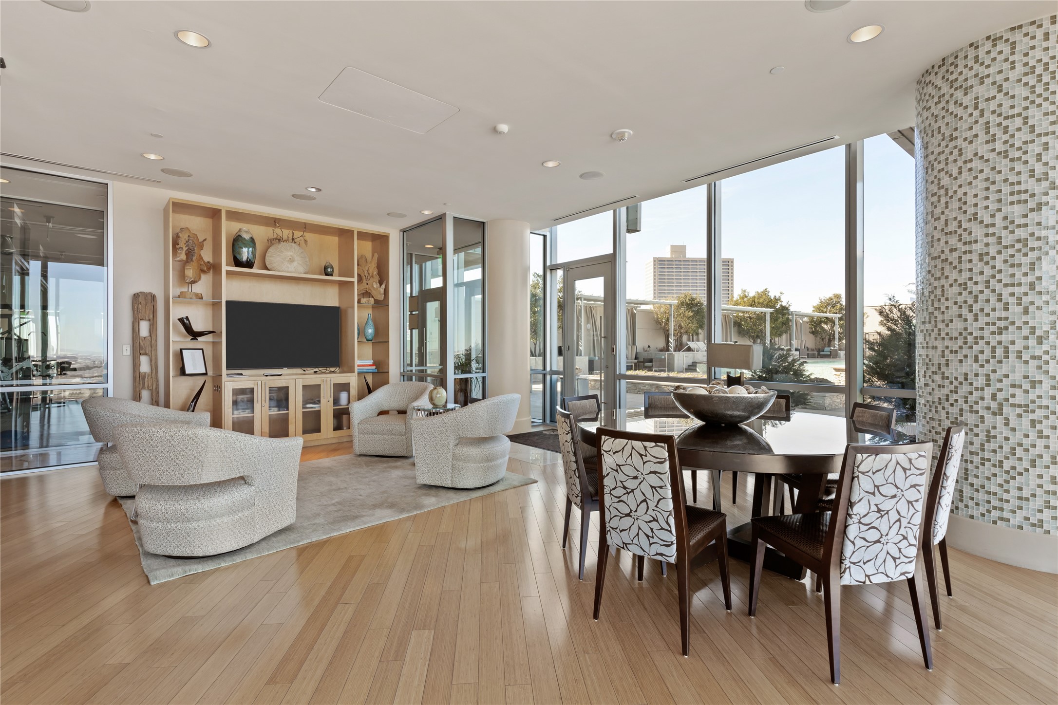 Luxury Living in the Omni Residences