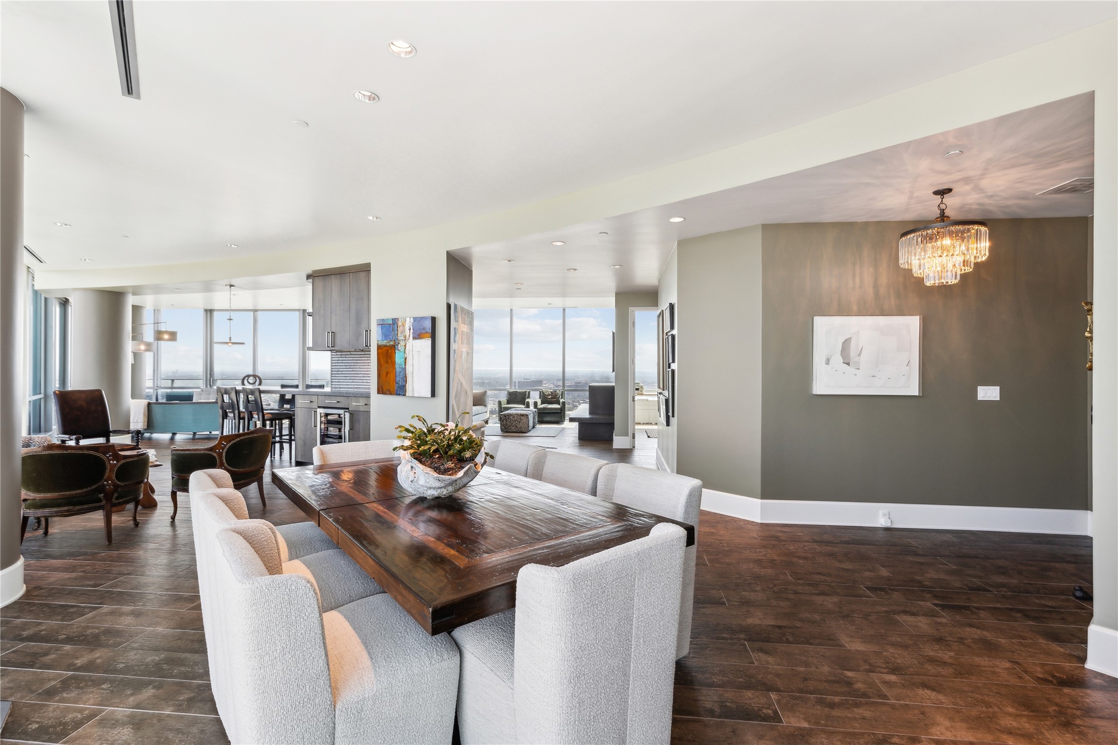 Luxury Living in the Omni Residences