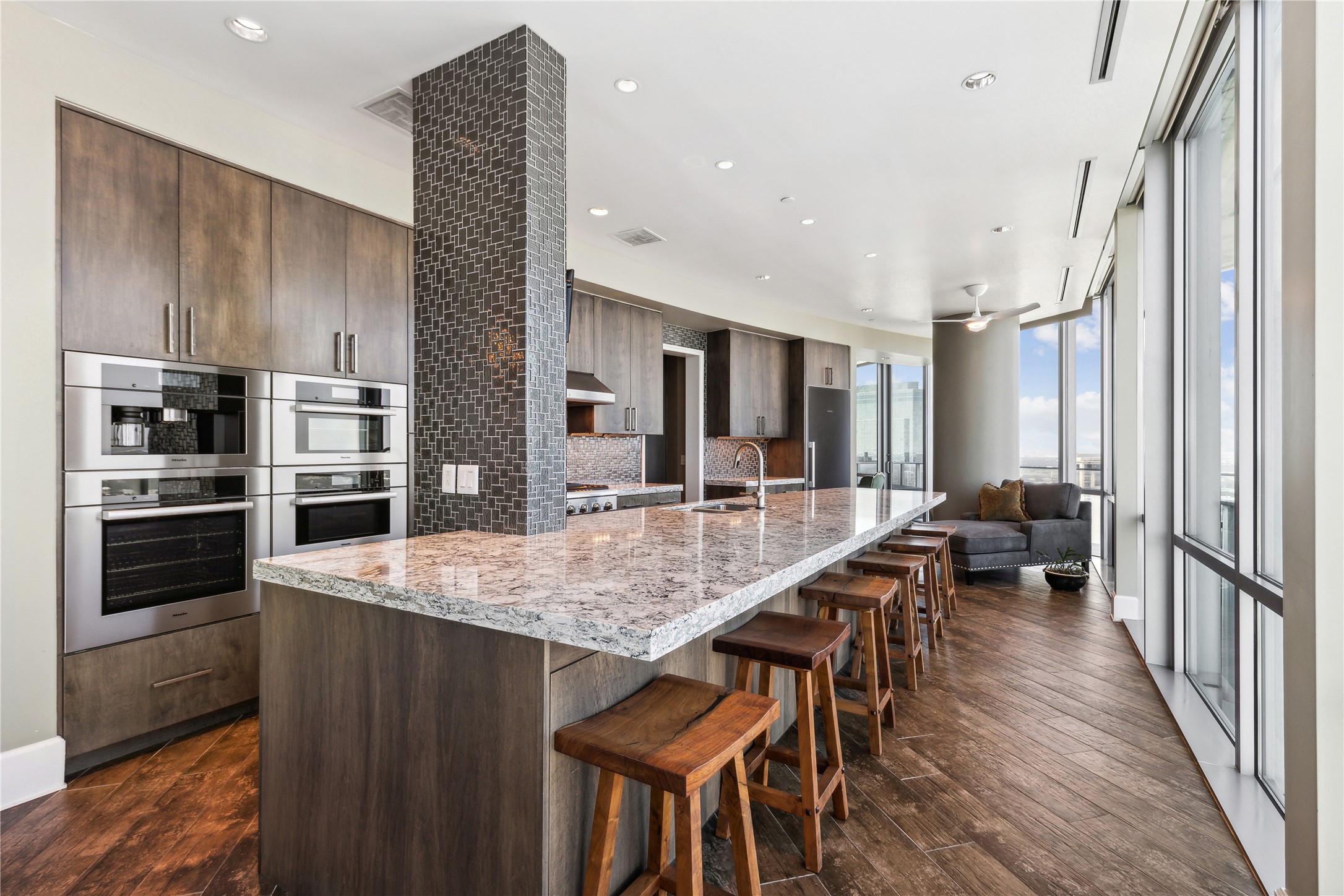 Luxury Living in the Omni Residences