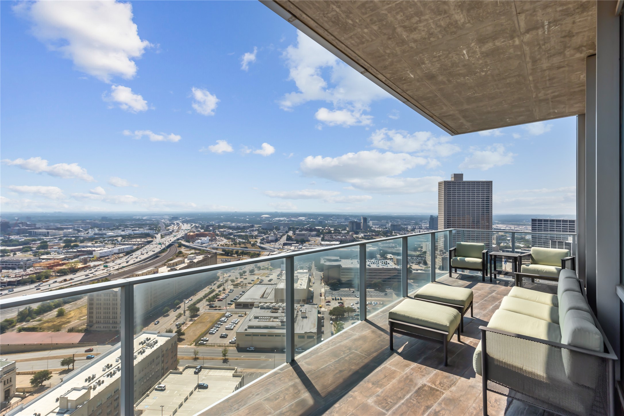 Luxury Living in the Omni Residences