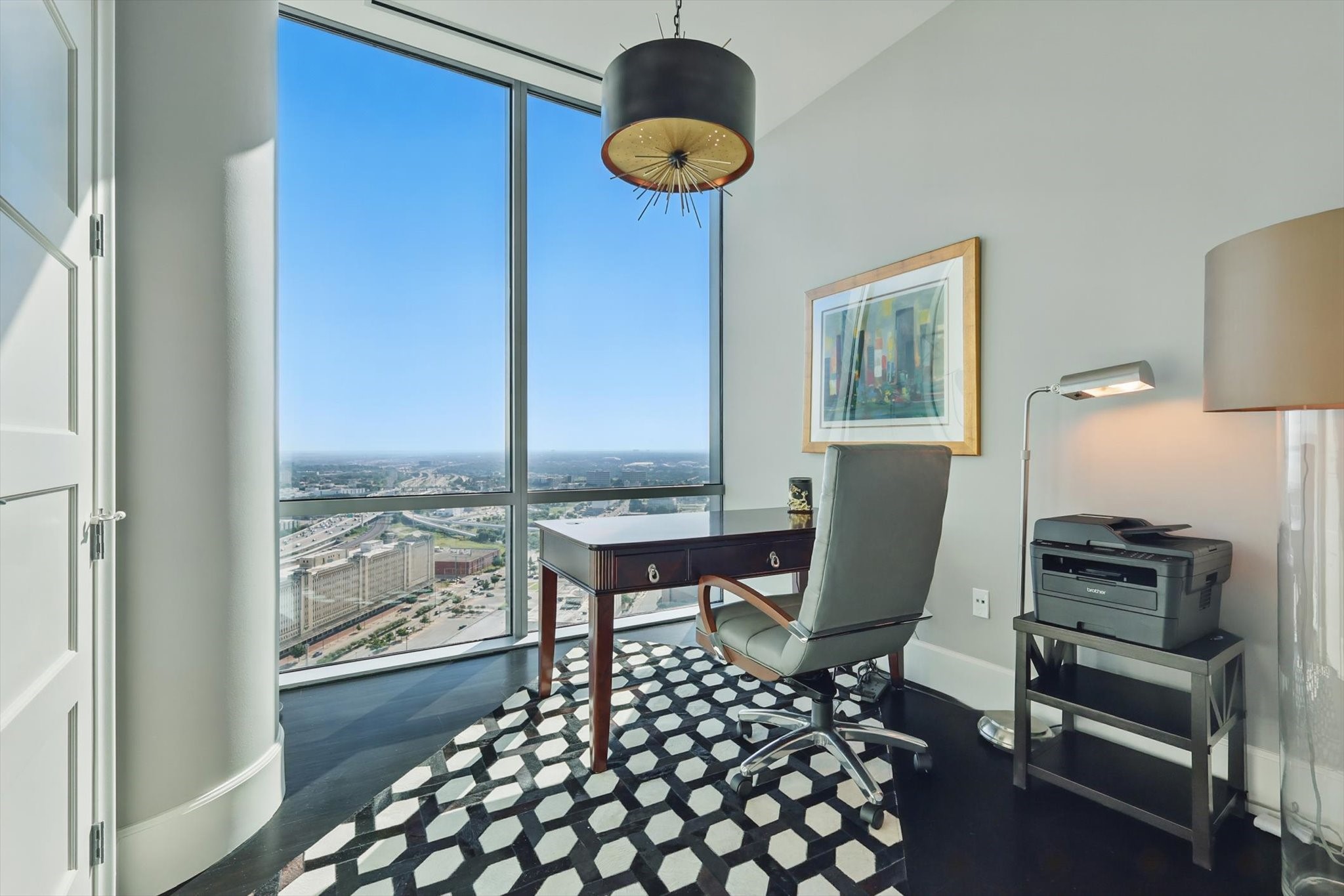 1301 THROCKMORTON Street 2401