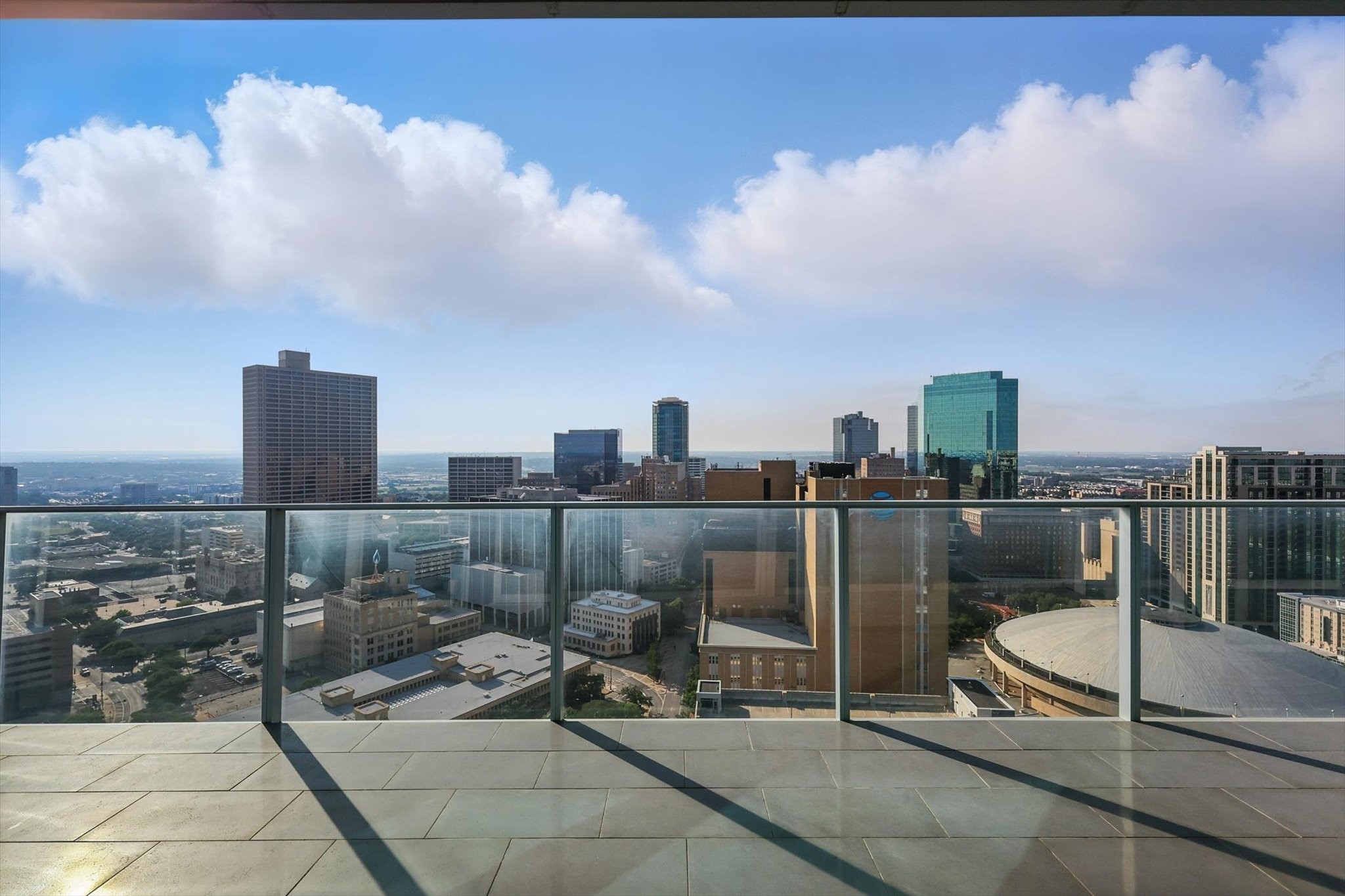 1301 THROCKMORTON Street 2401