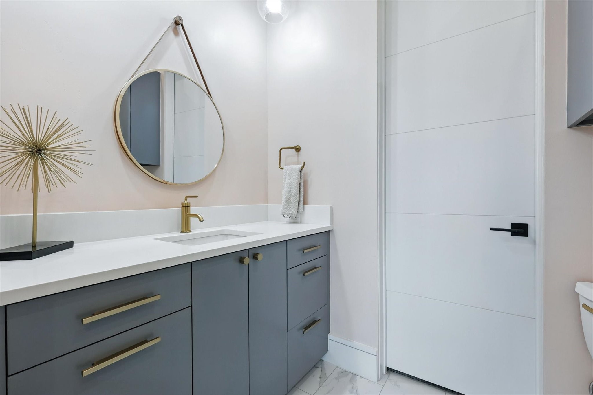 11102 East Rocky Creek