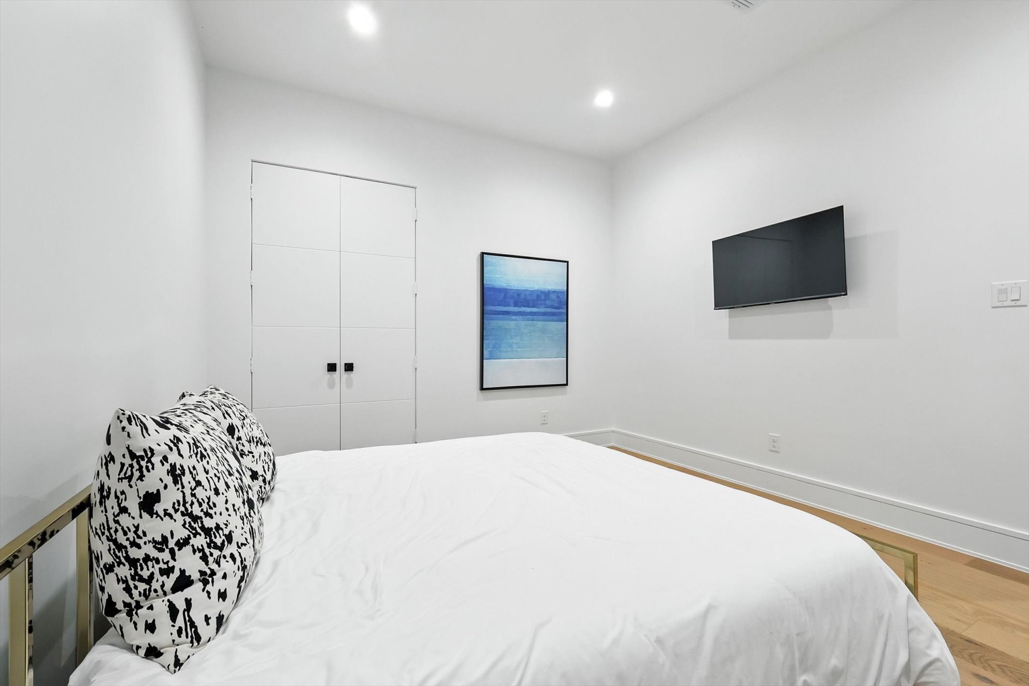 11102 East Rocky Creek