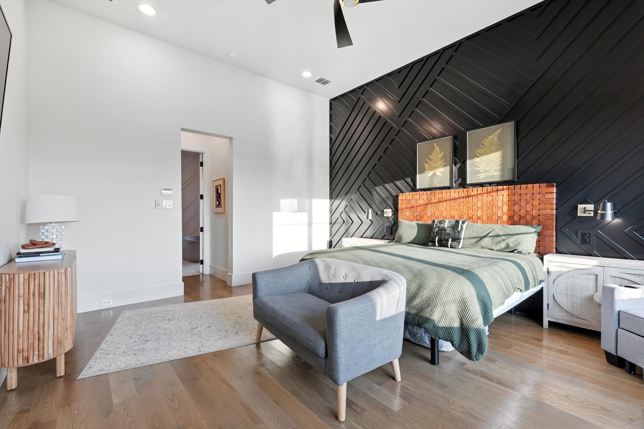 11102 East Rocky Creek