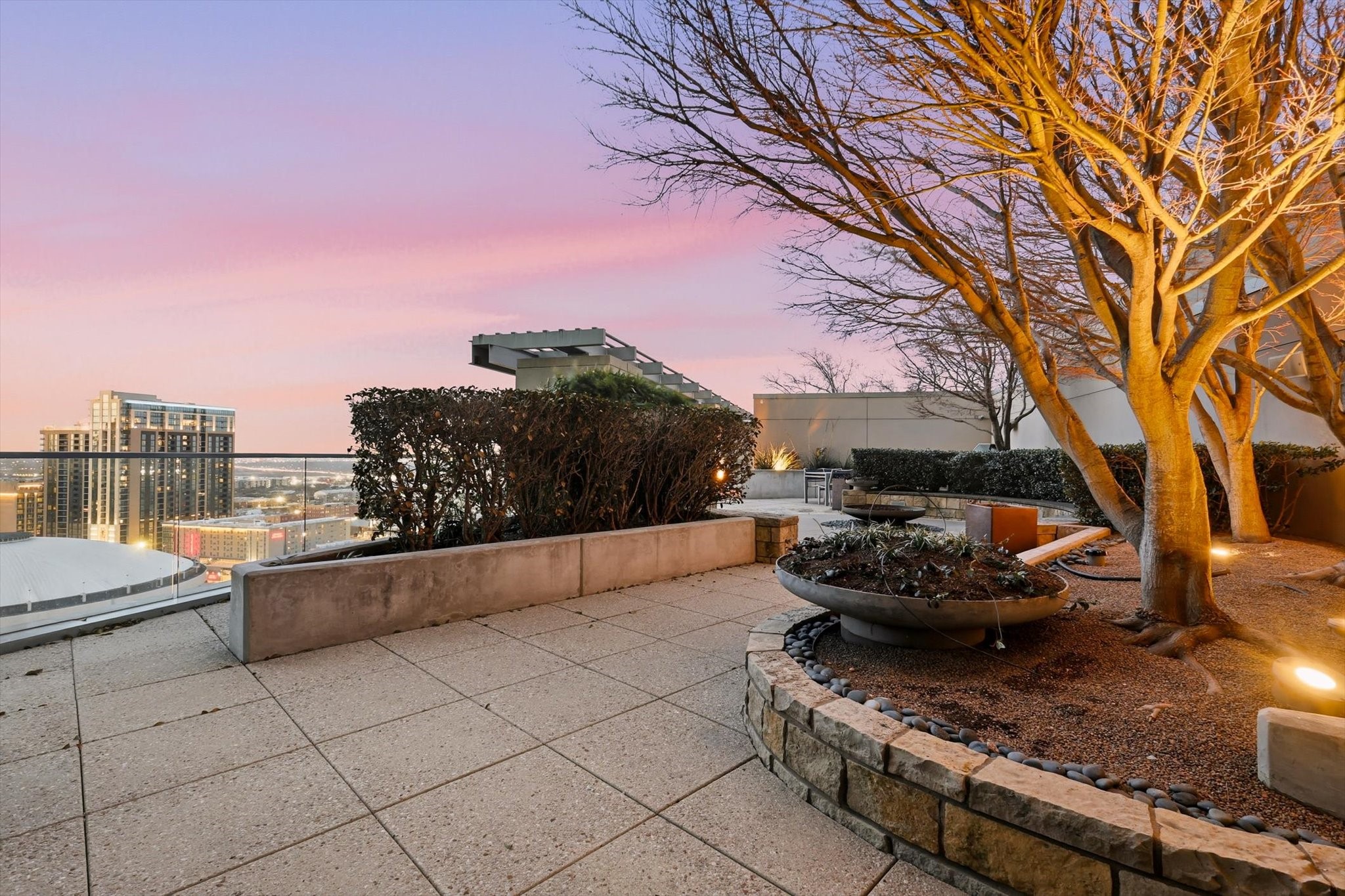 1301 Throckmorton Street 2705