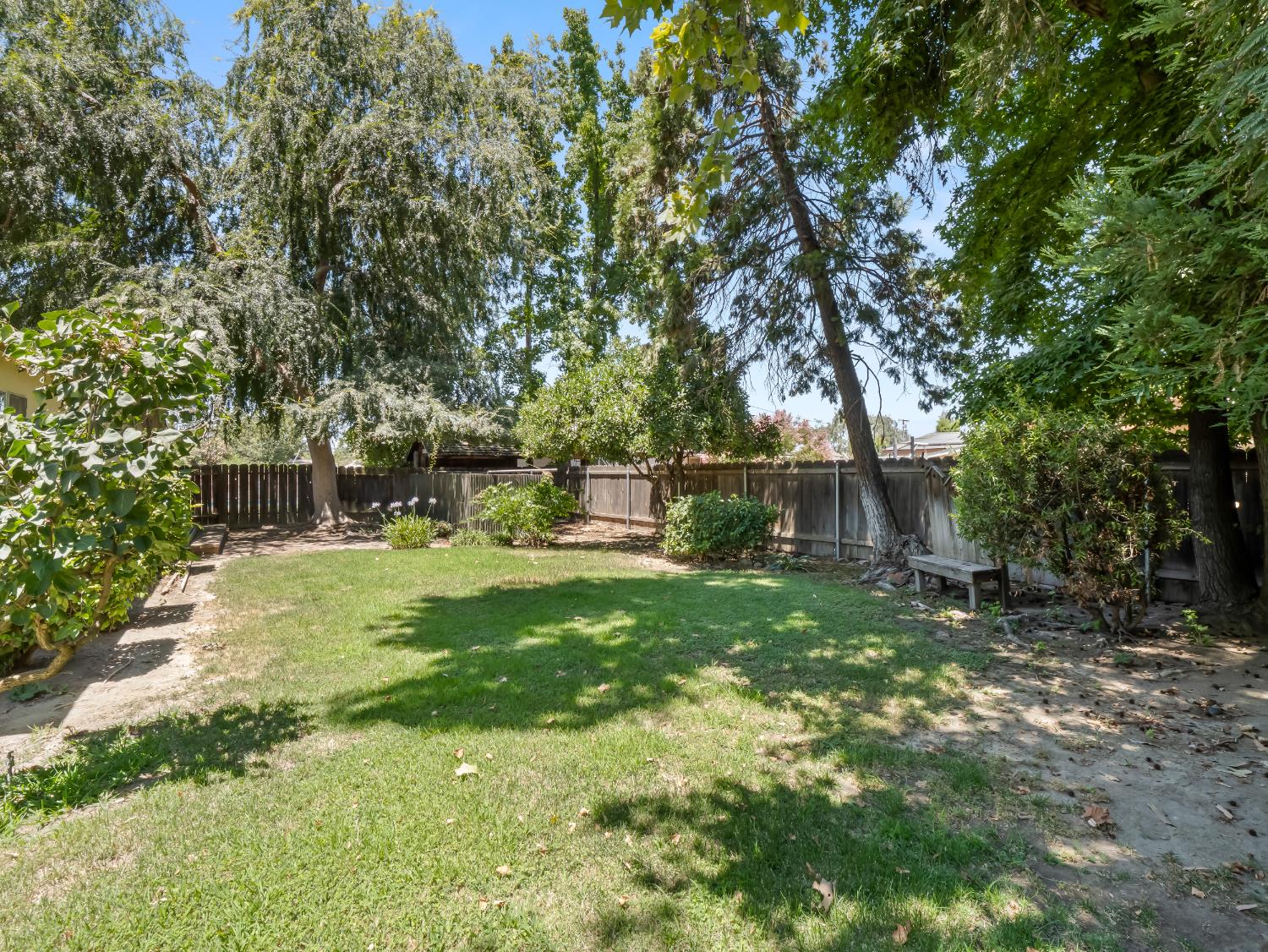 1004 W Walnut Avenue