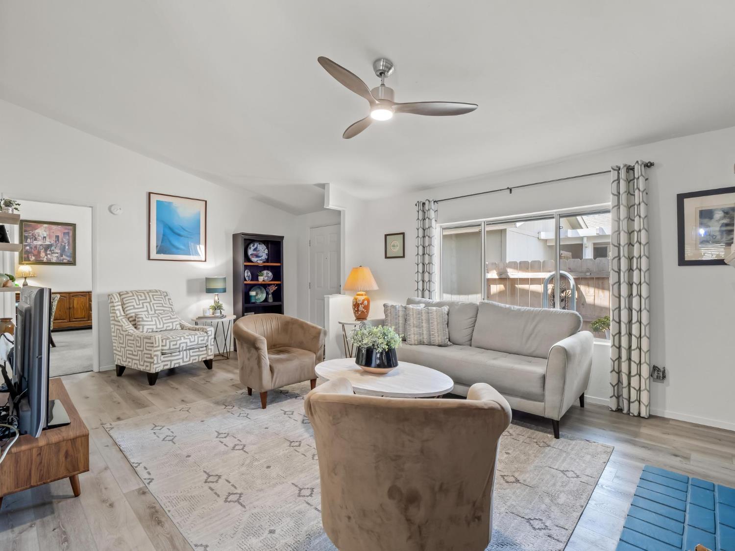4640 S Terrace