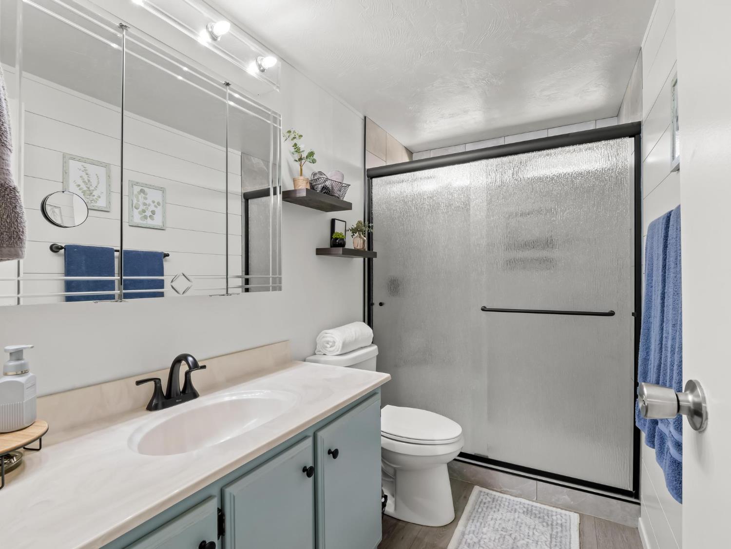 4640 S Terrace