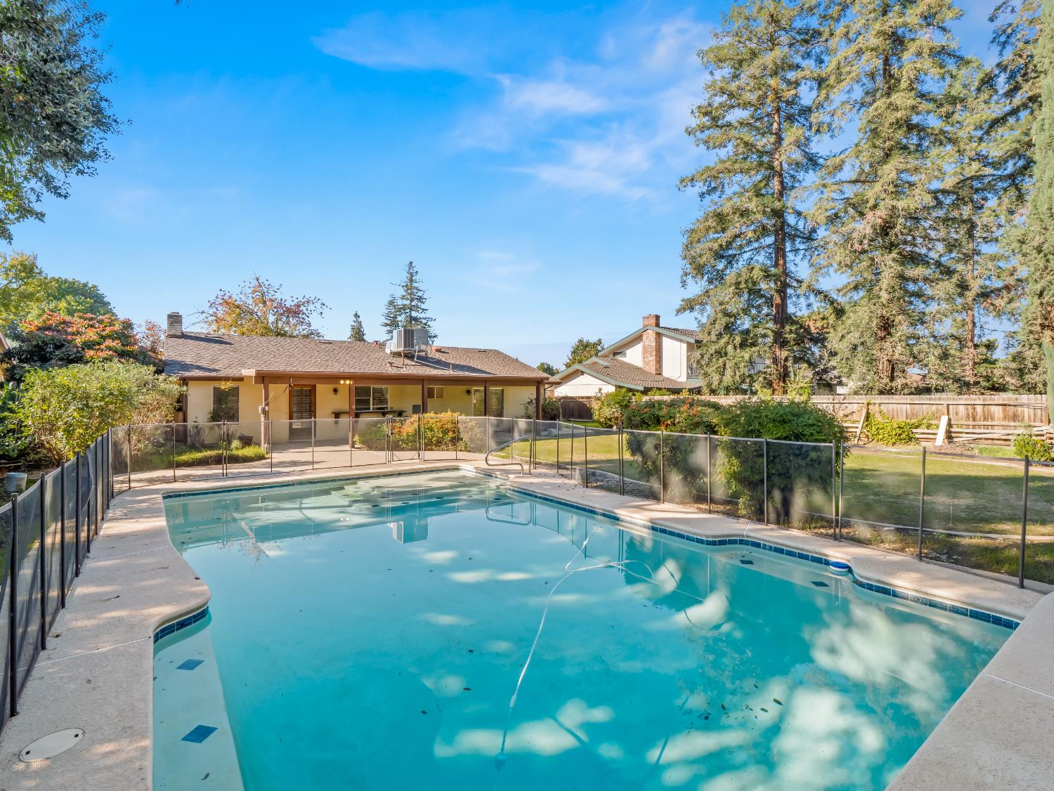 3006 S Vintage Street