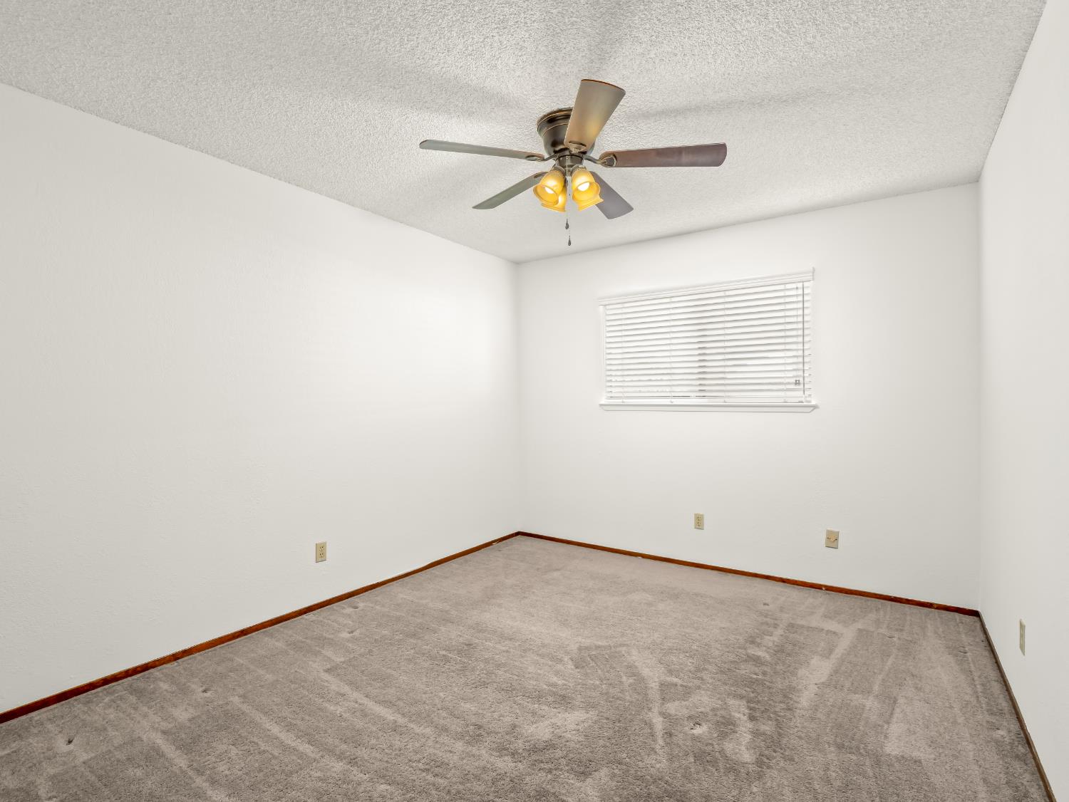 3006 S Vintage Street