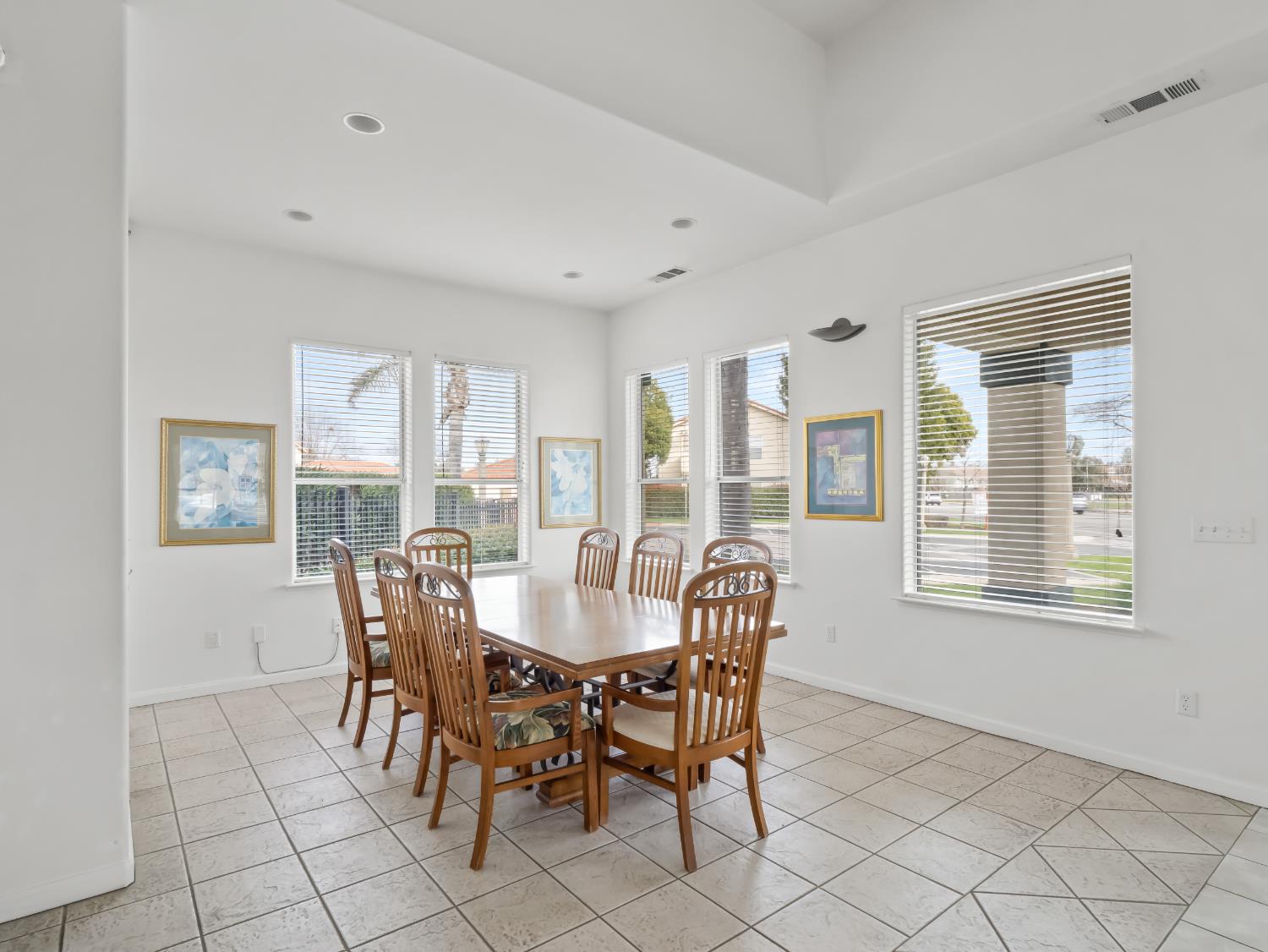 1542 E Alluvial Avenue # 137