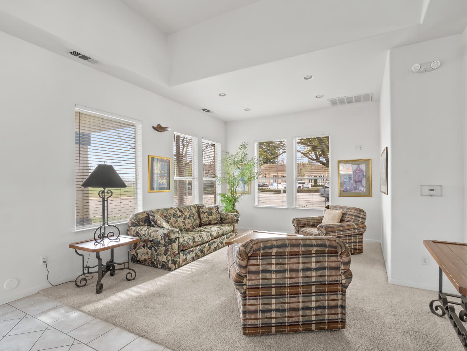 1542 E Alluvial Avenue # 137