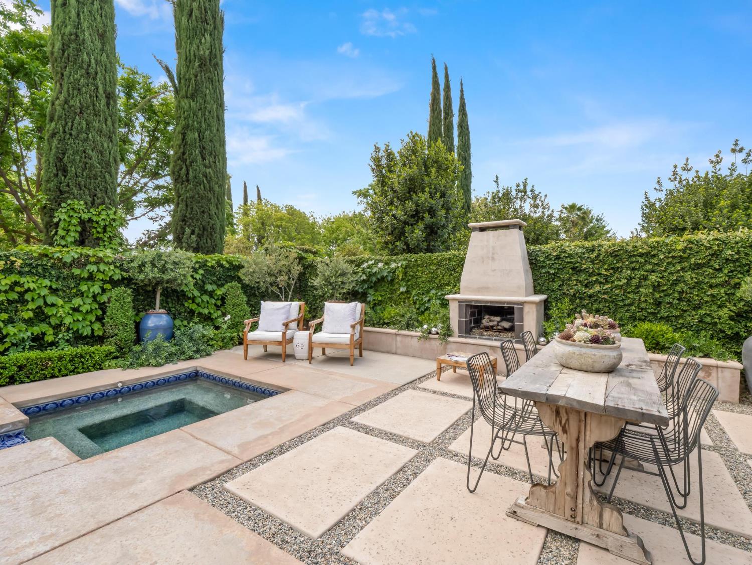 3524 Prescott Avenue