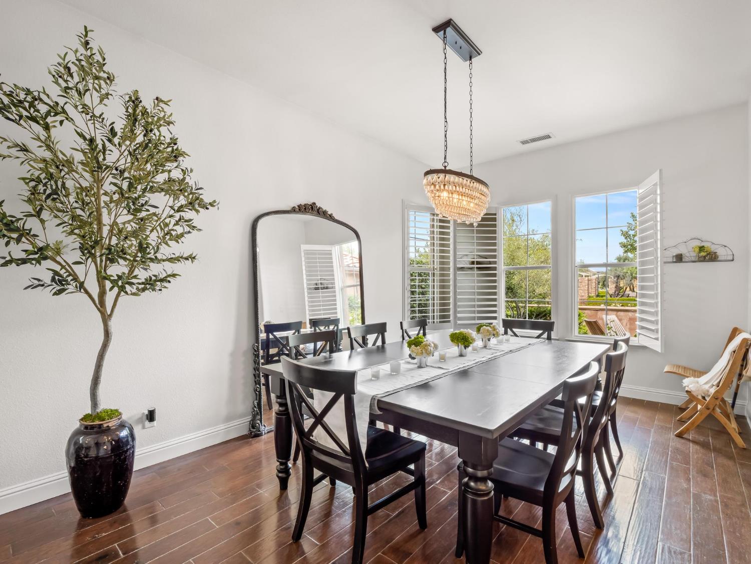 3524 Prescott Avenue