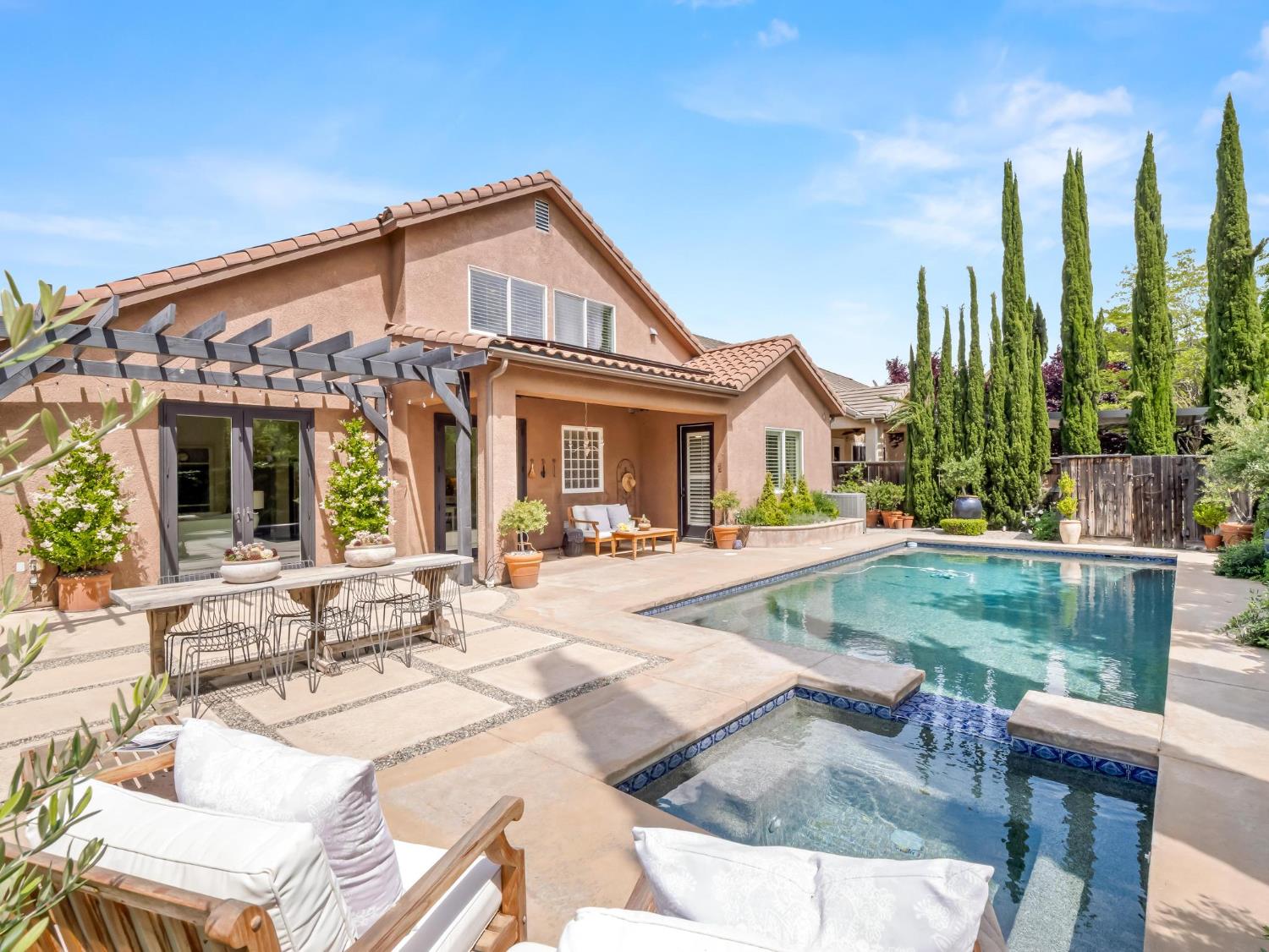 3524 Prescott Avenue