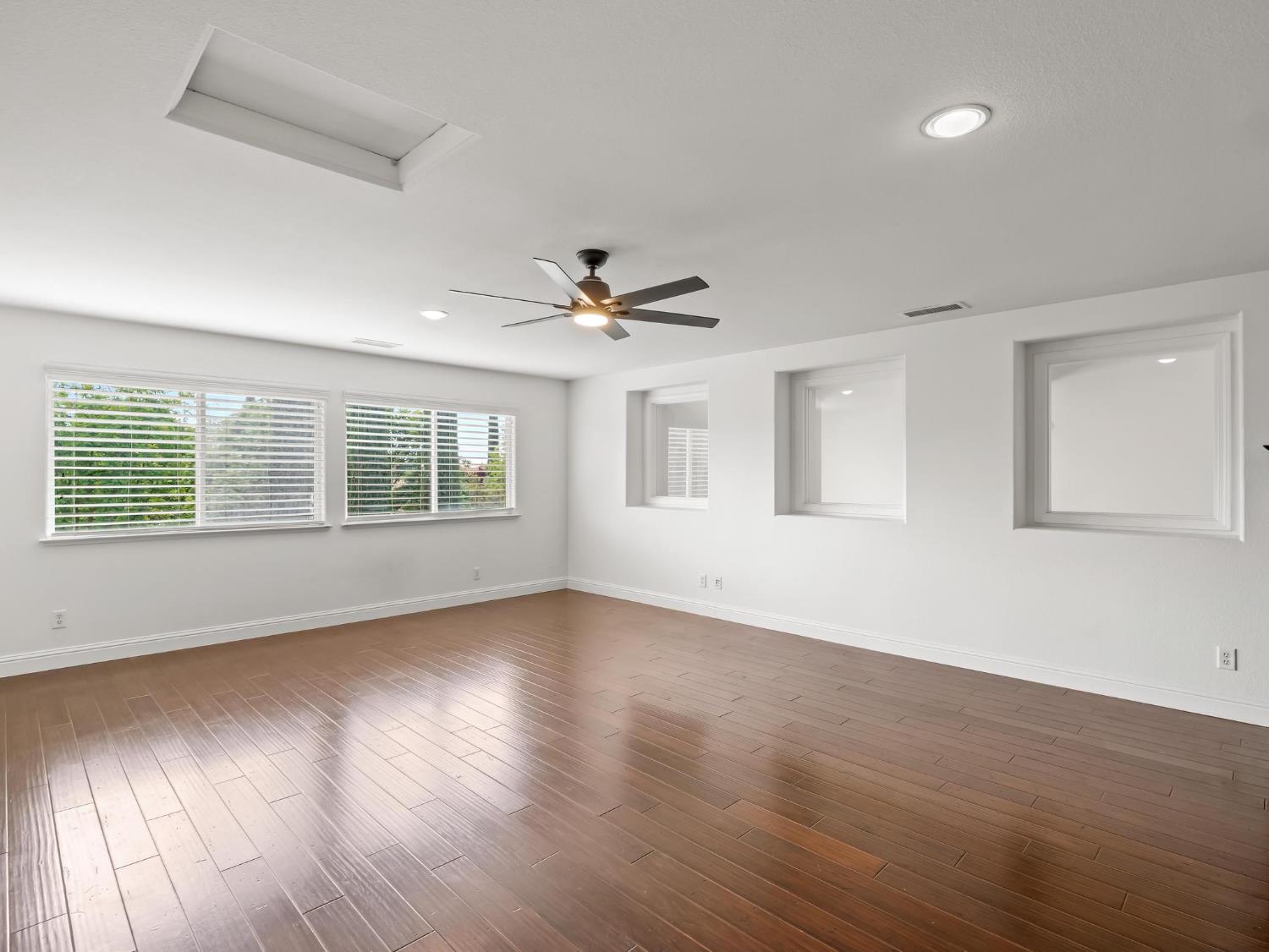 3524 Prescott Avenue