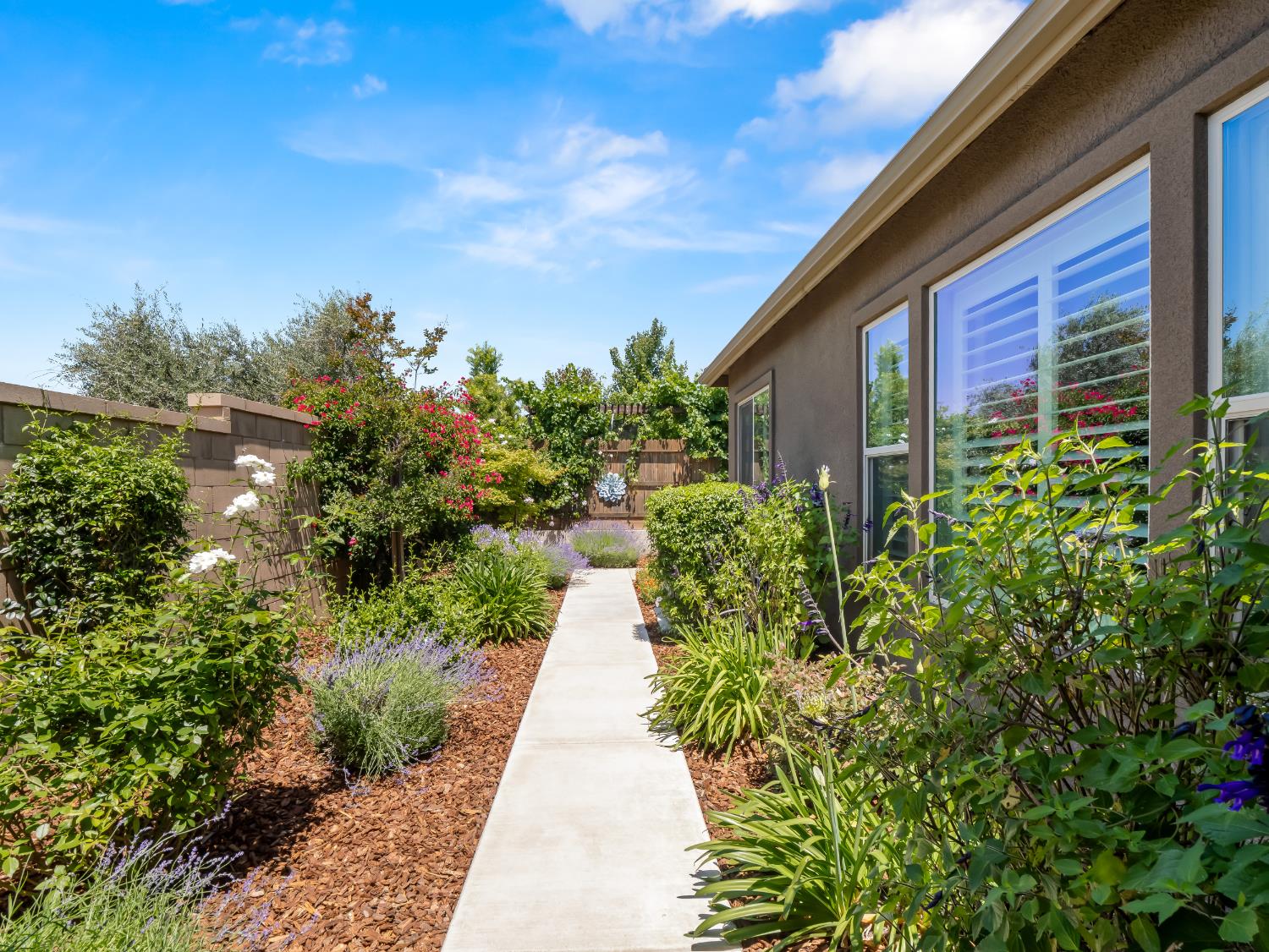 384 Sentinel Drive
