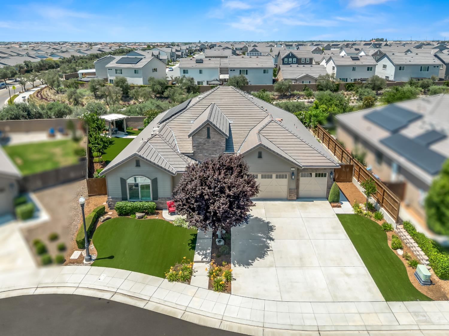 384 Sentinel Drive
