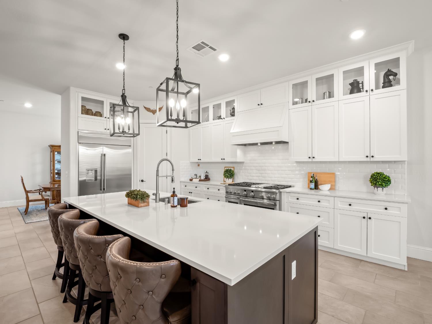 384 Sentinel Drive