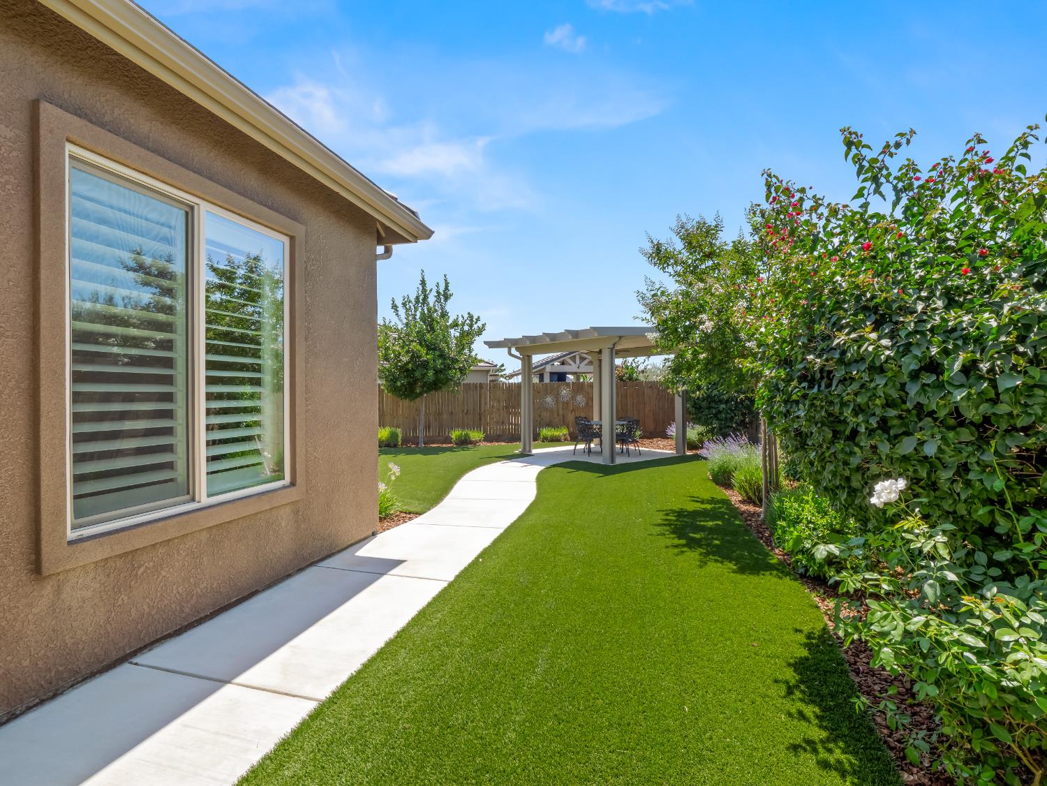 384 Sentinel Drive