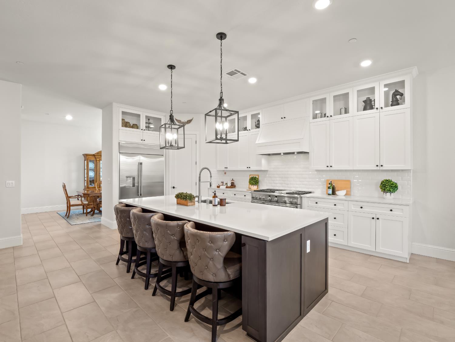 384 Sentinel Drive