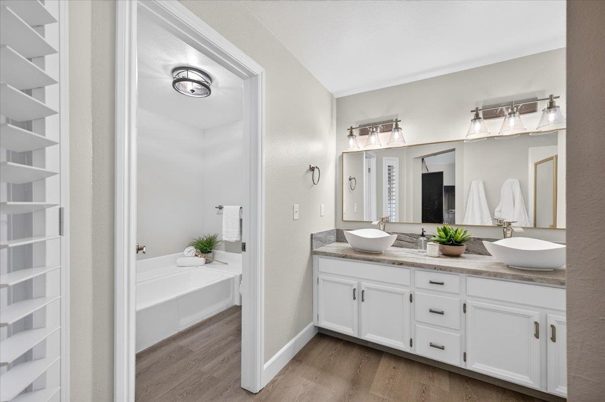 315 E Nees Avenue # 117