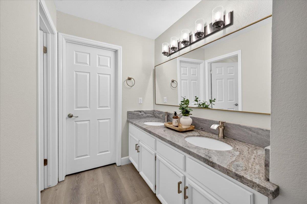 315 E Nees Avenue # 117