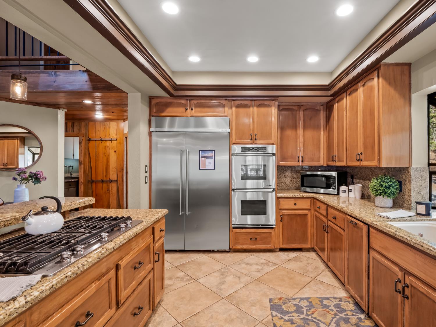 39411 Pond Lane