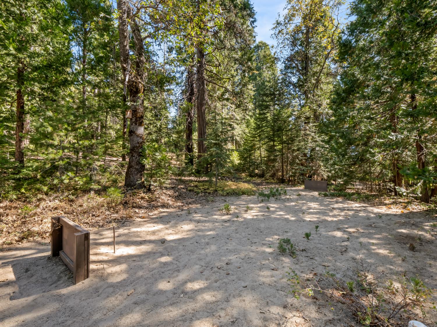 39411 Pond Lane