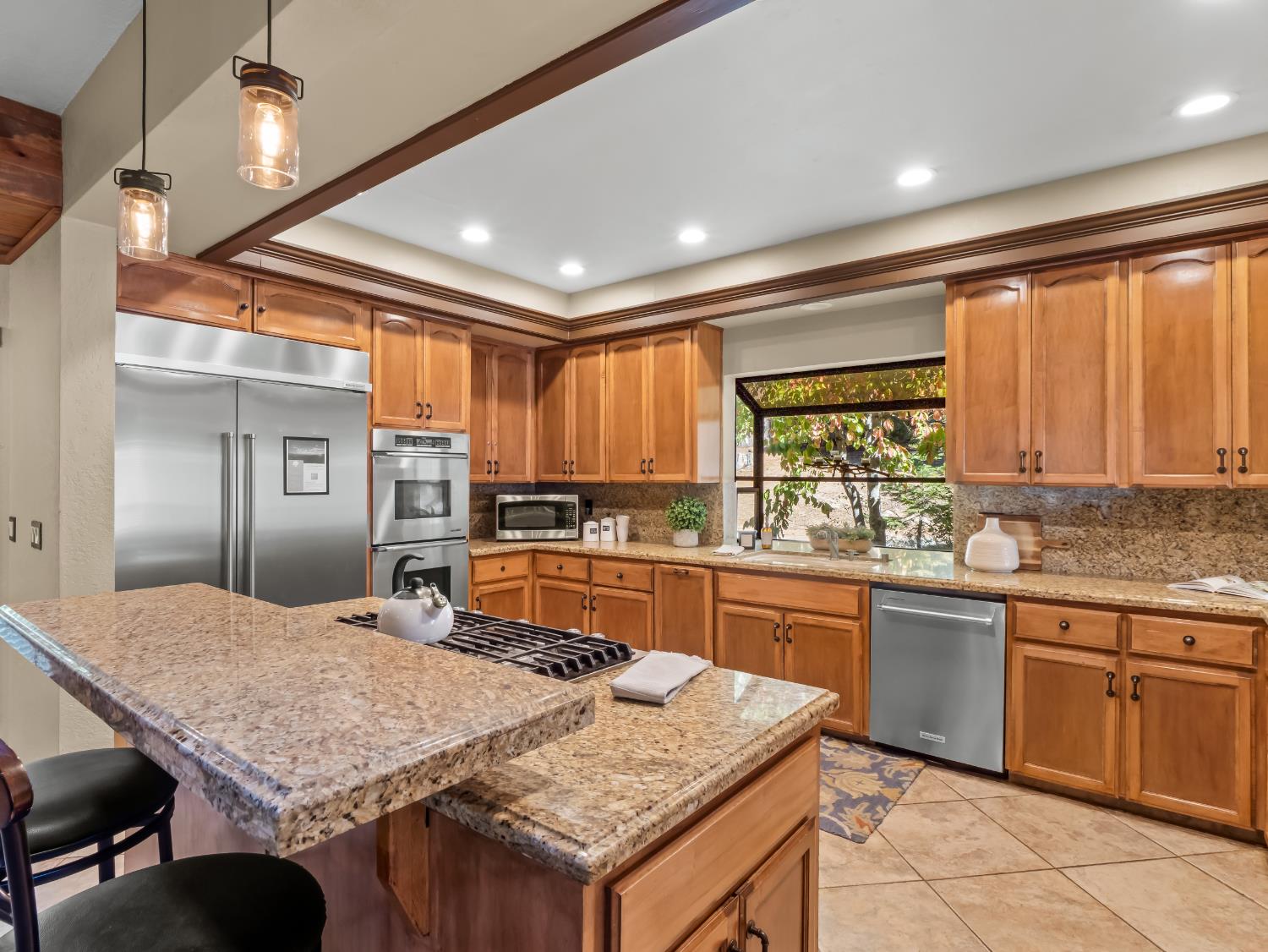 39411 Pond Lane