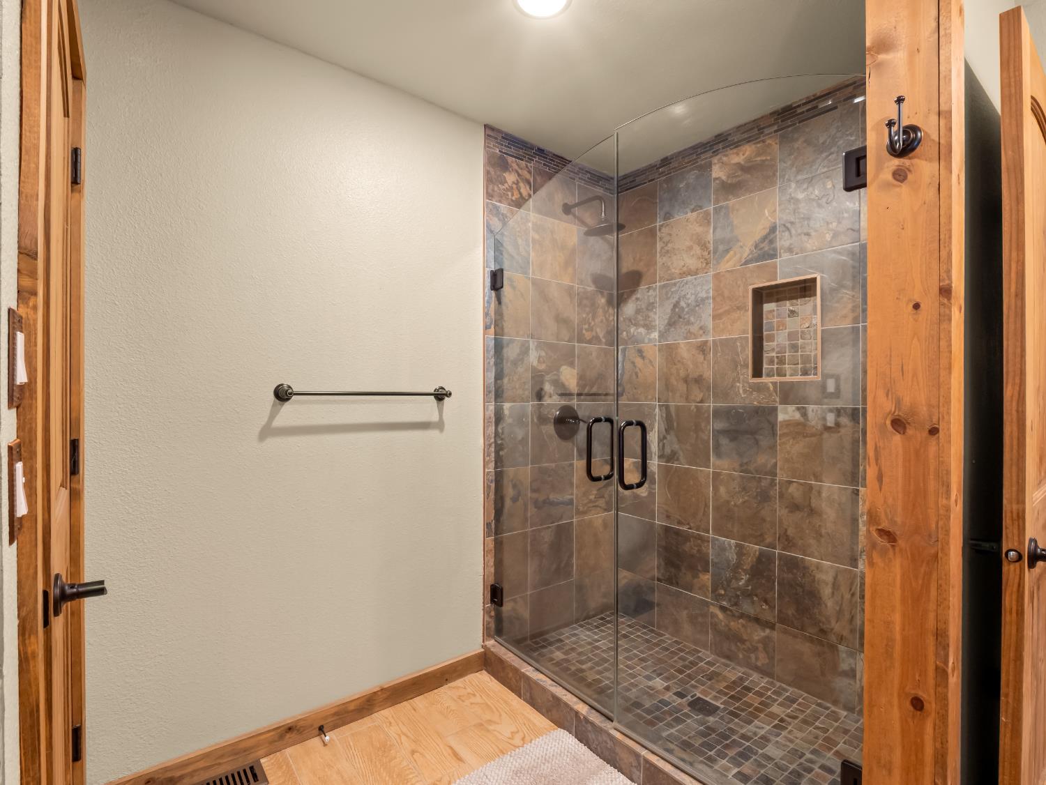 39411 Pond Lane