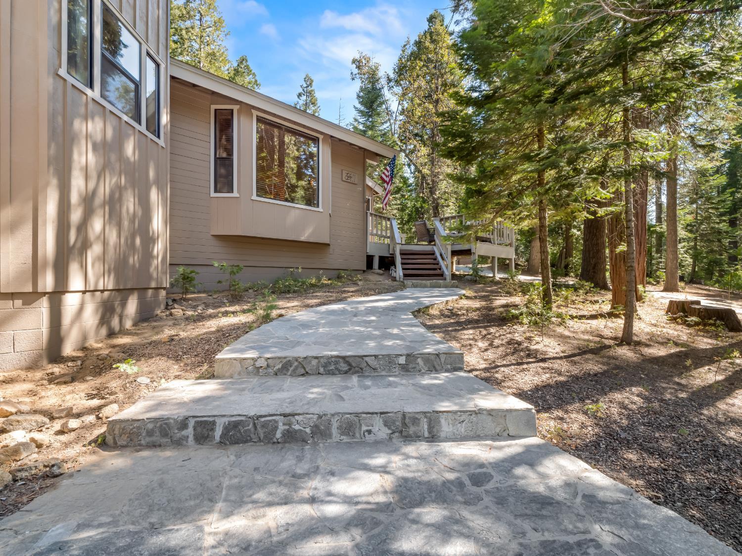 39411 Pond Lane