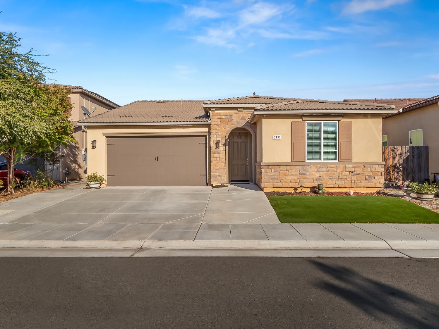 3435 Del Dios Avenue