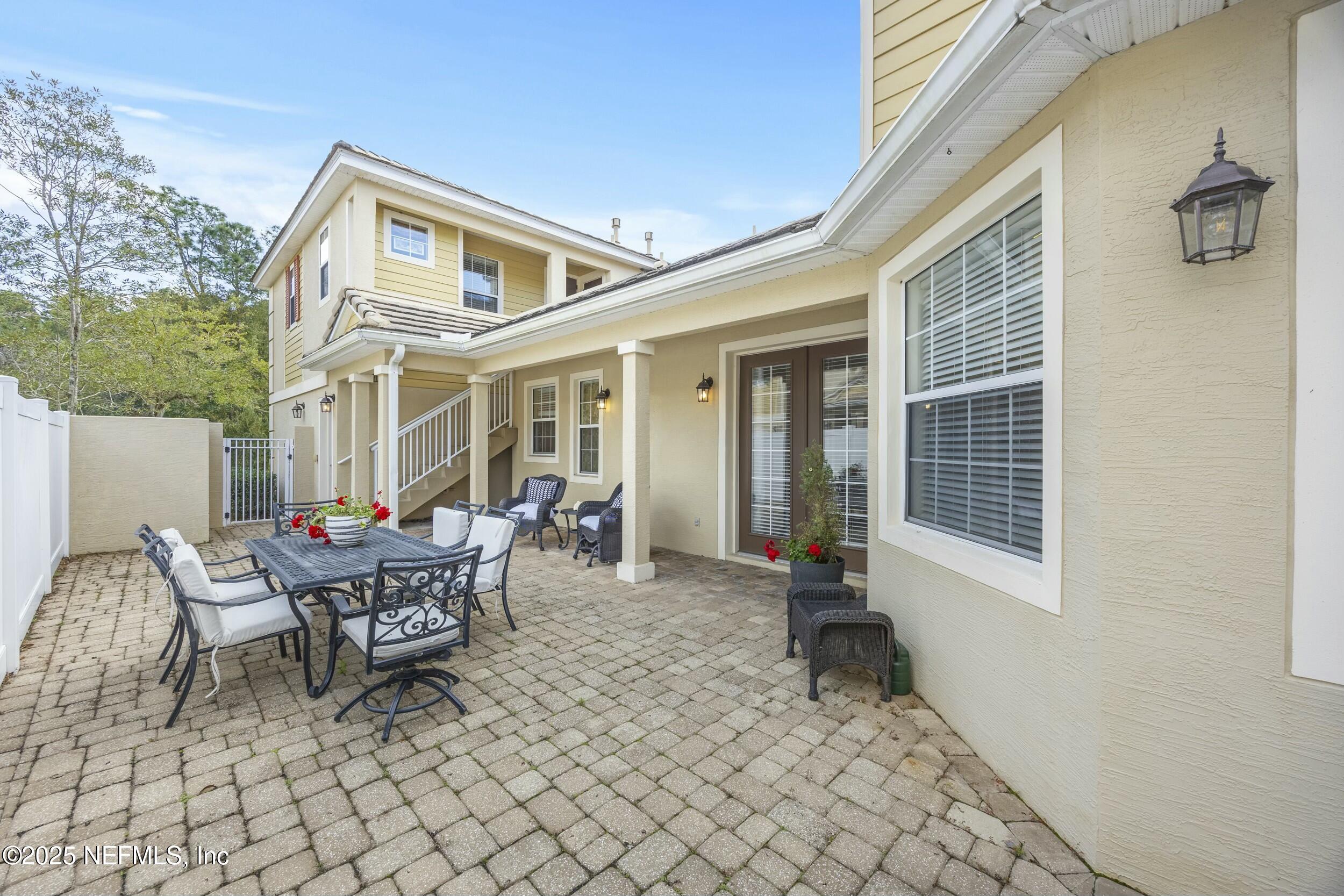 543 HEDGEWOOD Drive, St. Augustine