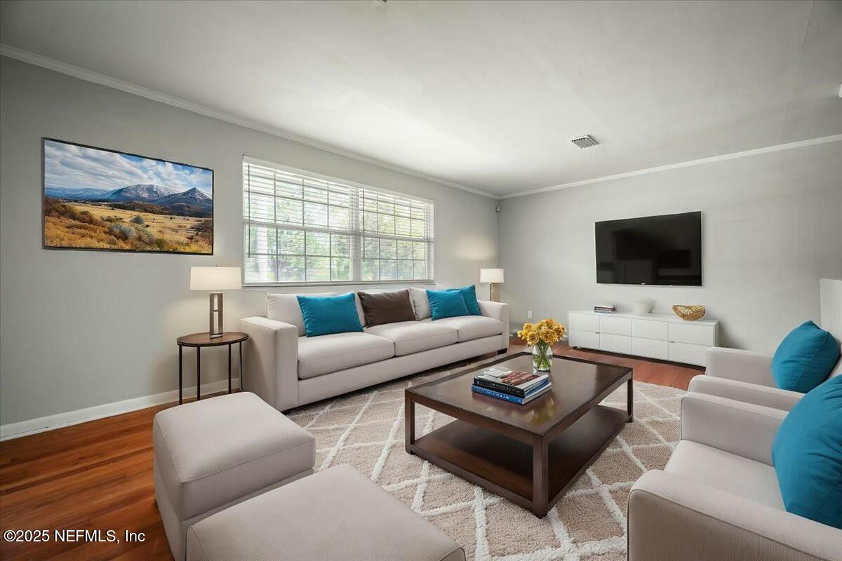 8442 SAN MARTARRO Drive W