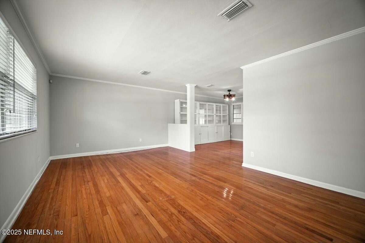 8442 SAN MARTARRO Drive W