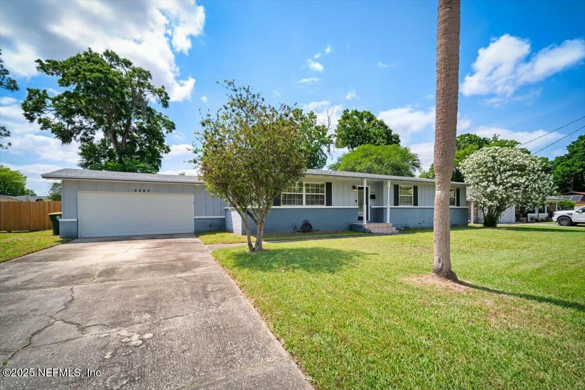 8442 SAN MARTARRO Drive W