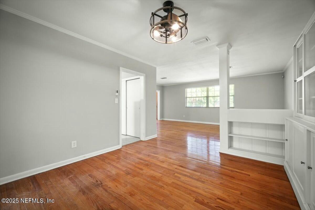 8442 SAN MARTARRO Drive W