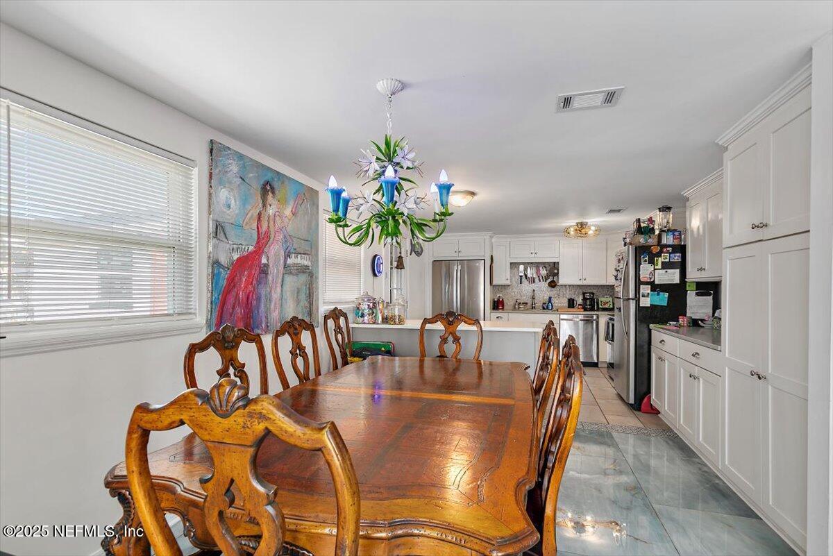 9752 HECKSCHER Drive