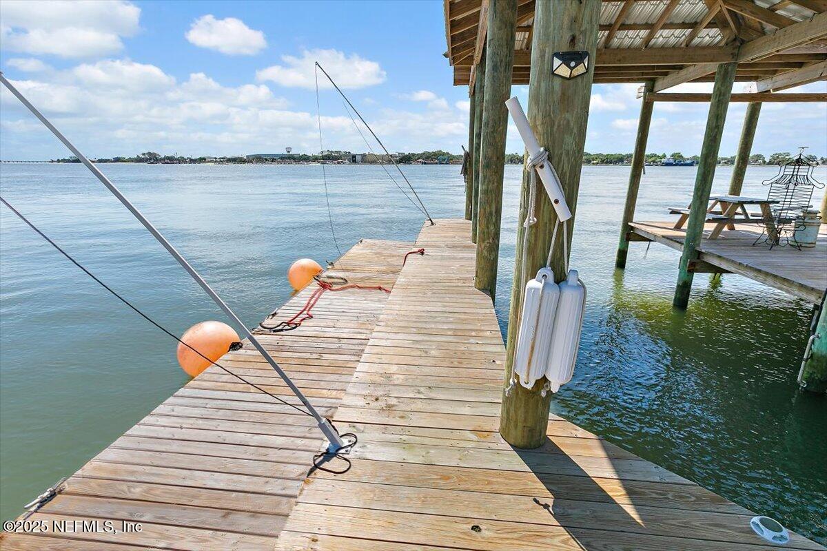 9752 HECKSCHER Drive