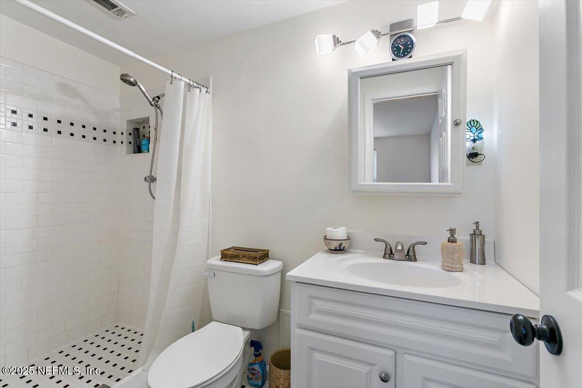 9752 HECKSCHER Drive