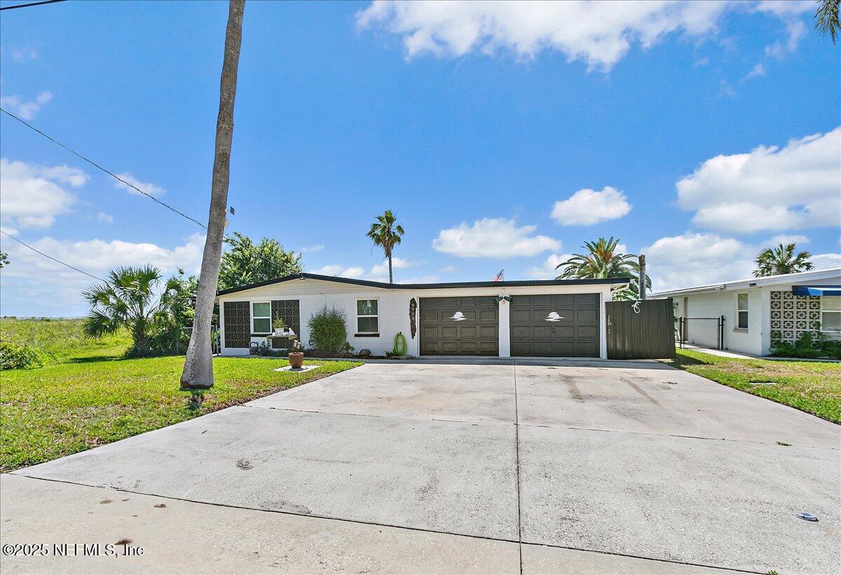 9752 HECKSCHER Drive