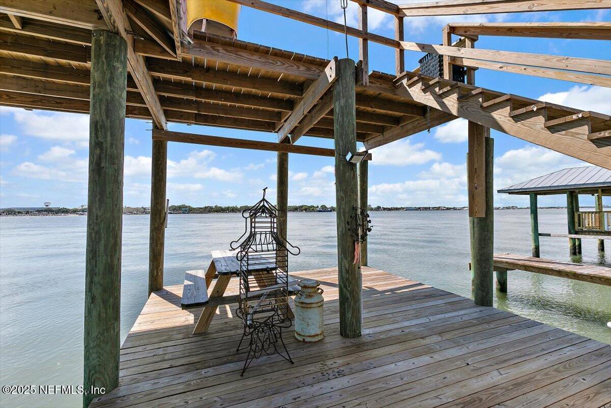 9752 HECKSCHER Drive