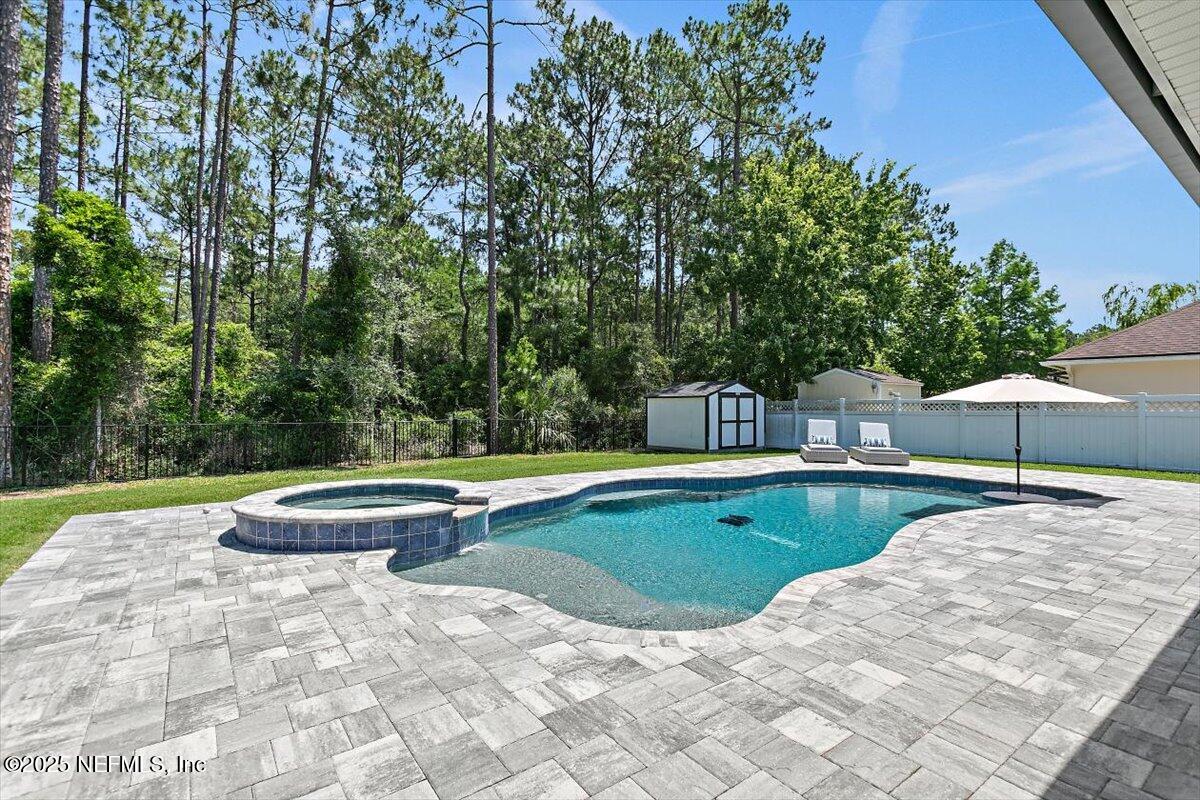 183 SCOTLAND YARD Boulevard