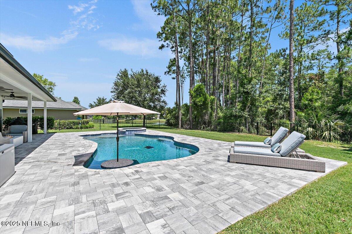 183 SCOTLAND YARD Boulevard