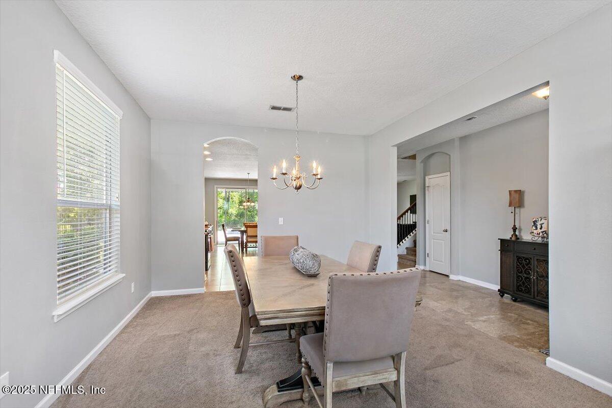 183 SCOTLAND YARD Boulevard