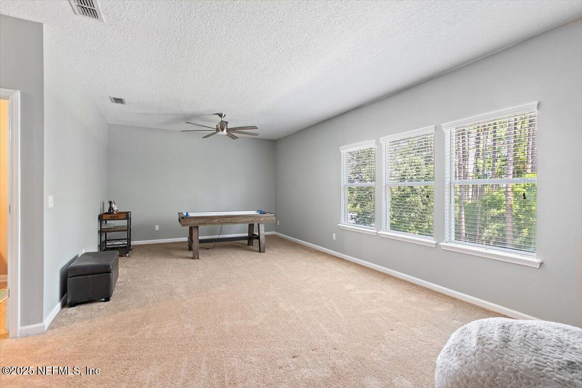 183 SCOTLAND YARD Boulevard