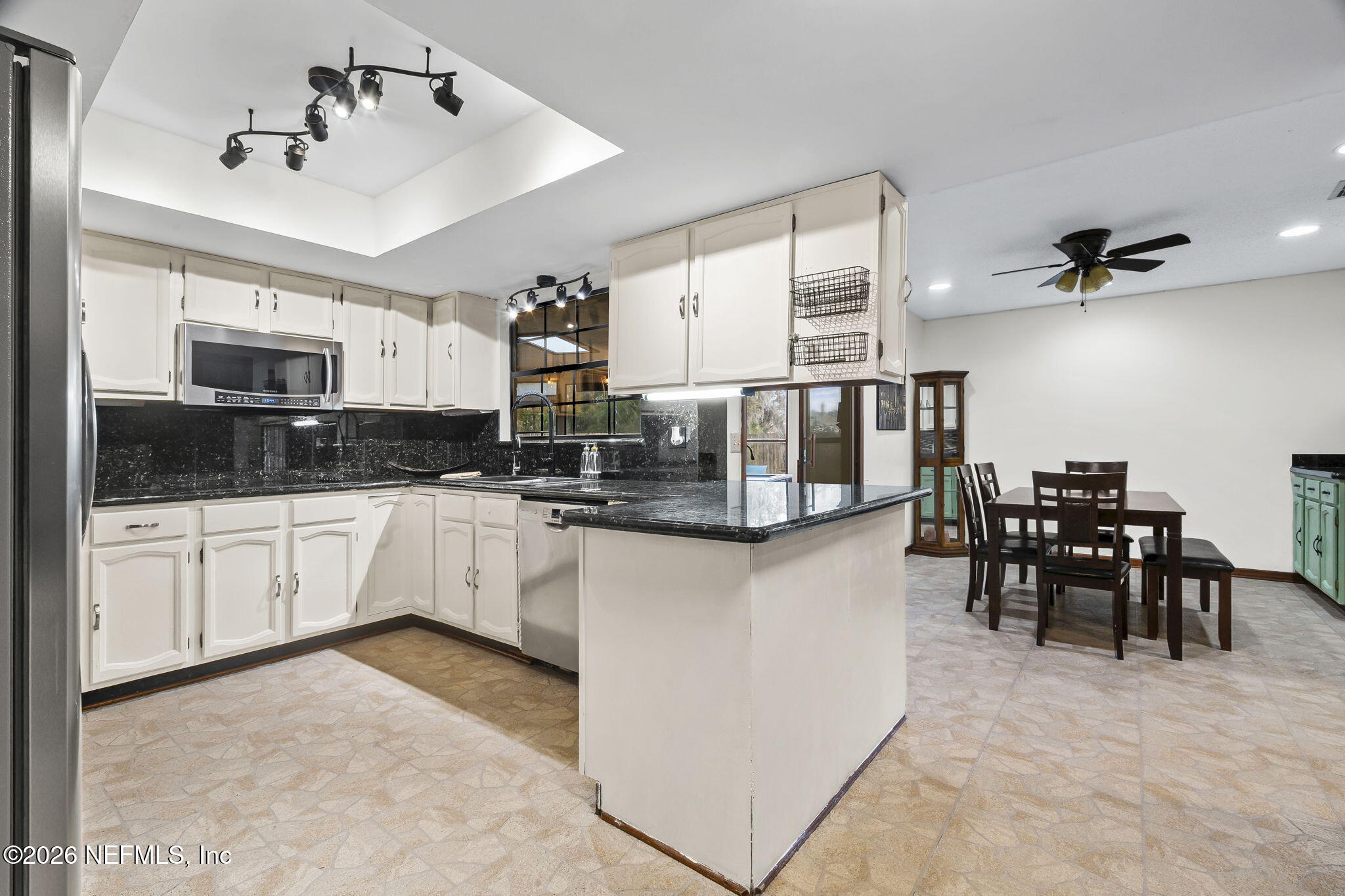 3111 OLD PORT Circle E